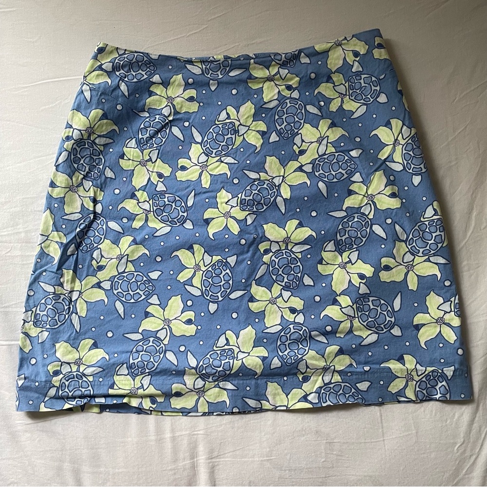 Vineyard vines skirt Size: 4